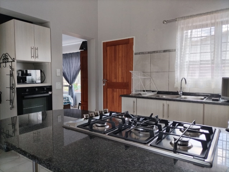 2 Bedroom Property for Sale in Waterval East North West